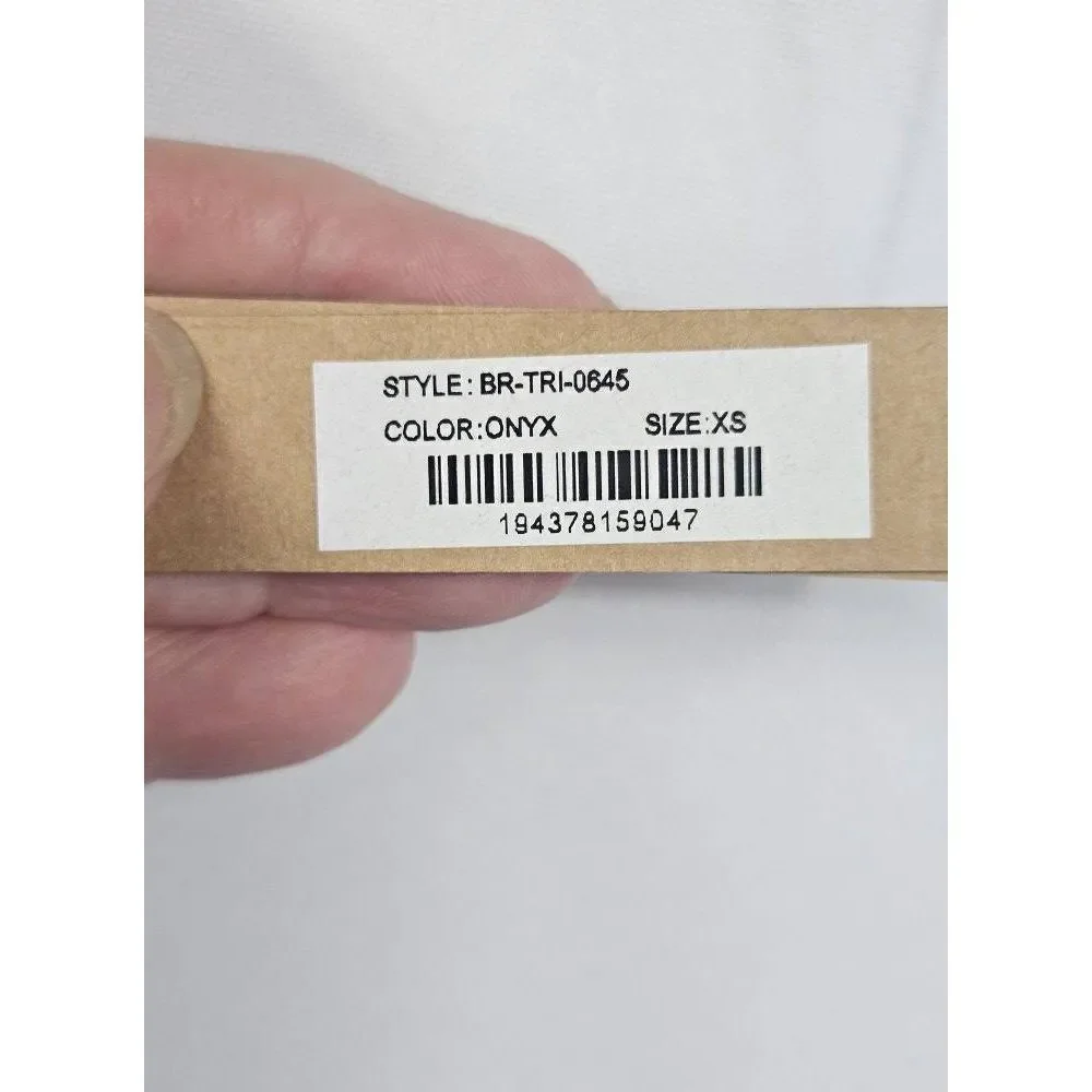 Skims Triangle bra Nwt - Picture 4 of 10